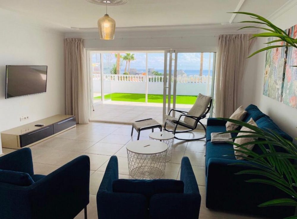 1D291611-973E-4EF3-9105-E90429A3E445