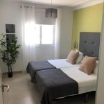 2EF4F4C0-F7A7-4D19-B596-11A81F6180D8