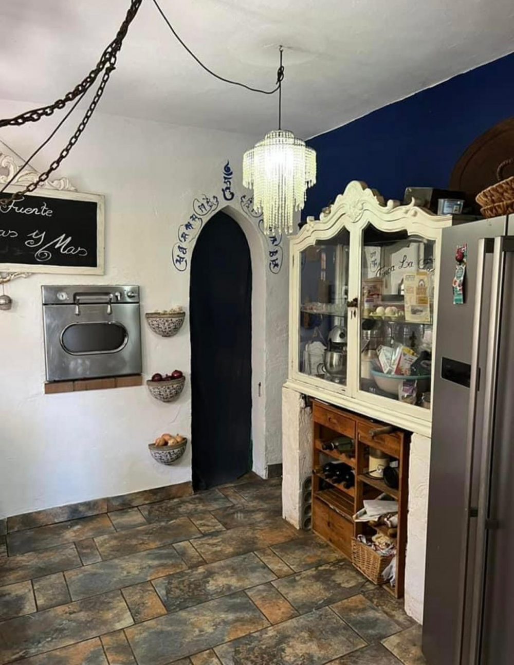 40986AB3-26EE-4D12-9AC6-C31A04809680