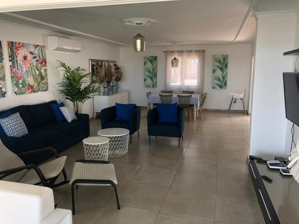 4F76CDFD-754D-4759-A20C-72B11EF06B5F