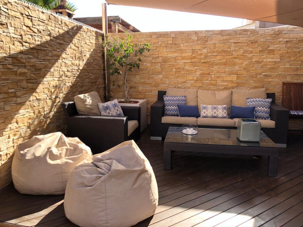 510FF18F-26A9-44CD-A57B-0466D6A29C1B