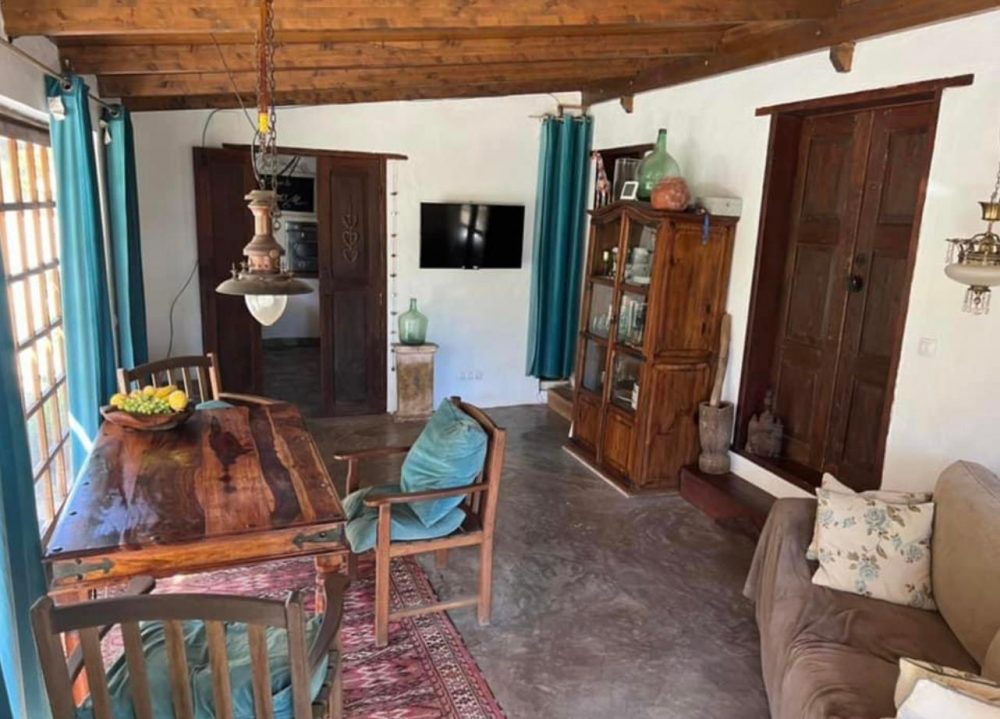 5FE19230-BCA2-46A7-BB32-EC8D00C17EAF