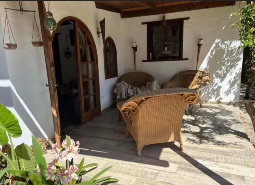 6E7B79B6-D6C9-463B-90D6-B7BF992E658F