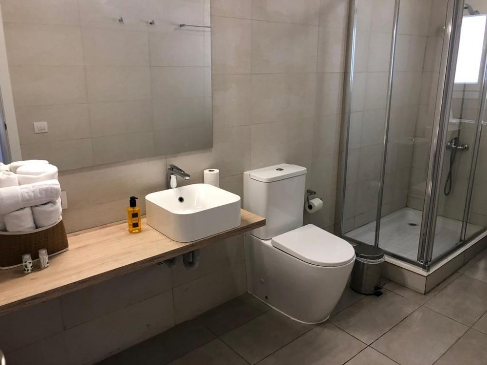 9E8C0590-5050-4526-BD5A-34ECD5F4BC8F