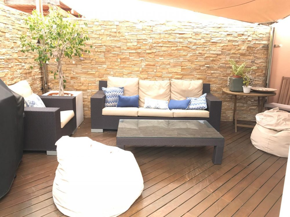 D2497969-1D67-4FEB-8B91-7A5EB6665788