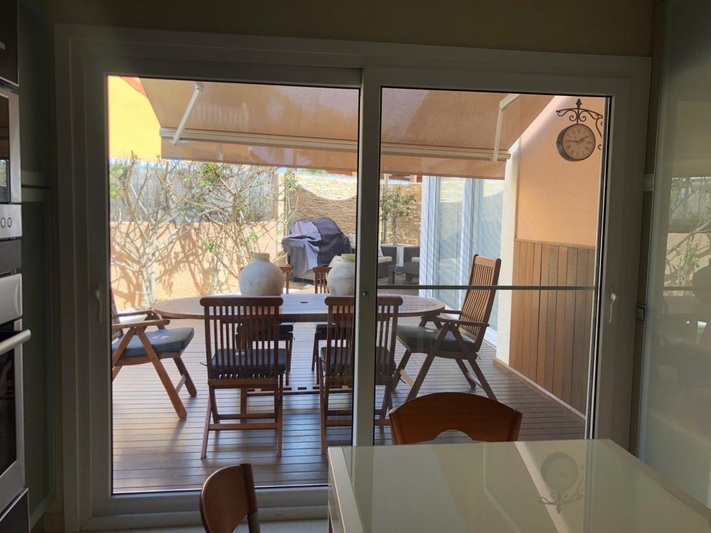 E6F6E0E5-BF32-4057-990E-A2B08630867A