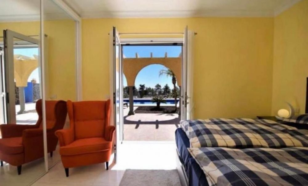 805a7d3d-cbfb-47d3-8785-6b462af846781