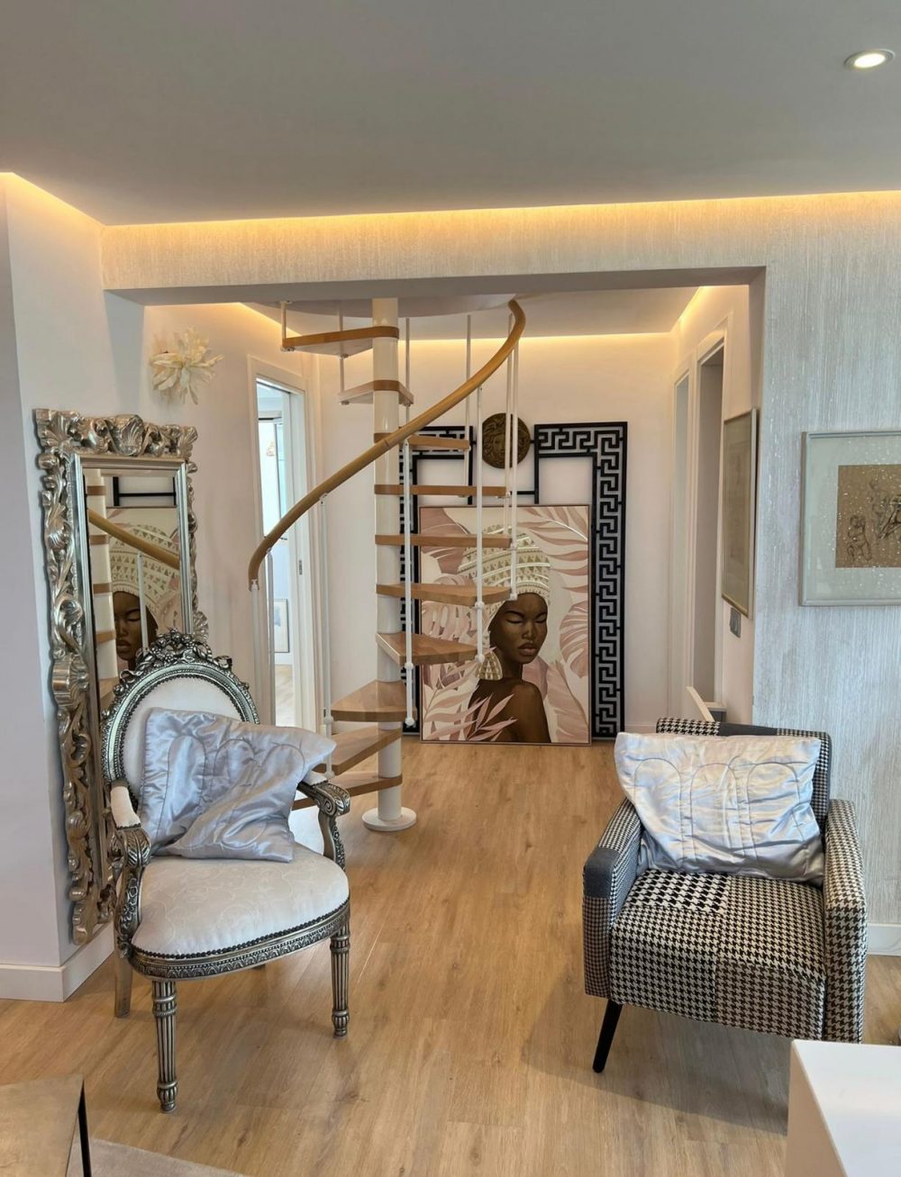 PHOTO-2024-10-01-18-27-00